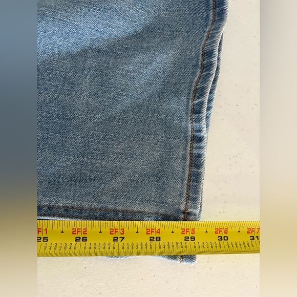 Old Navy Light Wash High Rise Straight Jeans Plus size 28 GUC 556 - Picture 4 of 8